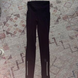 black lulu leggings